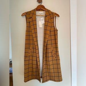 Casual long vest with pockets